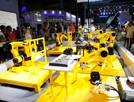 贵州省将推广应用“煤矿机器人” 争取2025年前实现无人下井开采